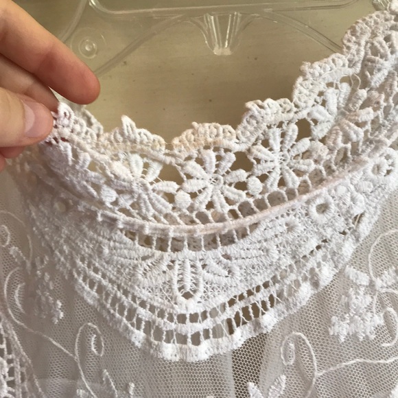 Short White Dress - Picture 4 of 4